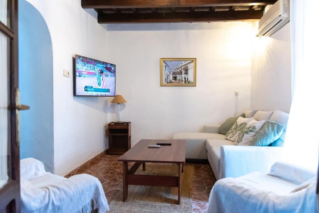 Casa Centrica Con Vistas A La Sierra Villa Hornachuelos Luaran gambar