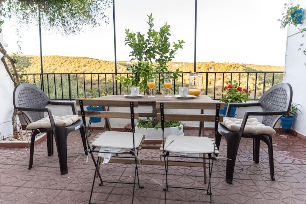 Casa Centrica Con Vistas A La Sierra Villa Hornachuelos Luaran gambar